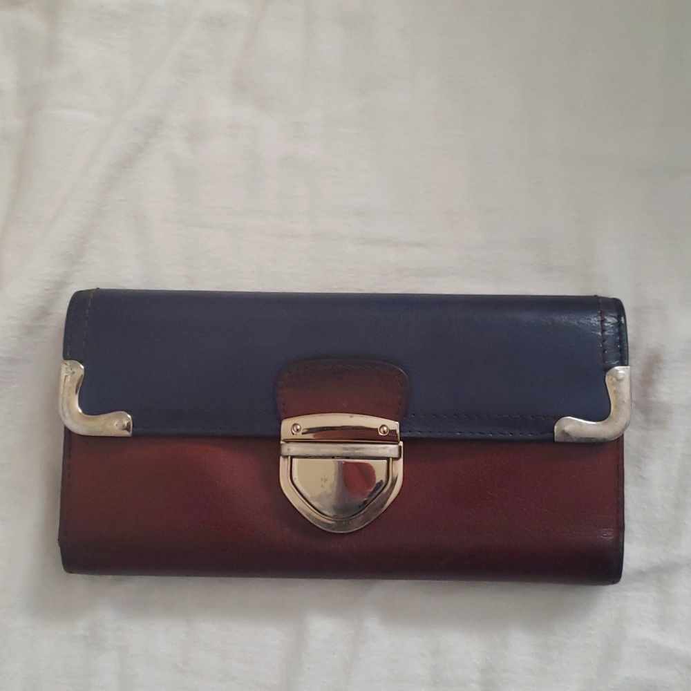 Classic Gillivo leather wallet